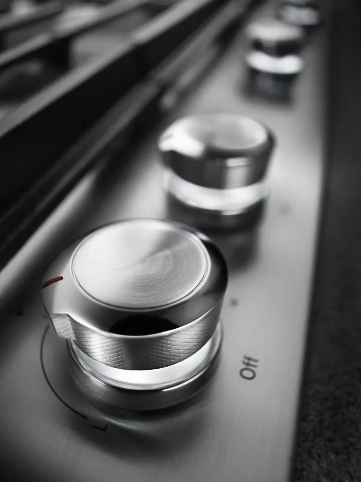 KitchenAid 36" 5-Burner Gas Cooktop with Griddle - Image 3